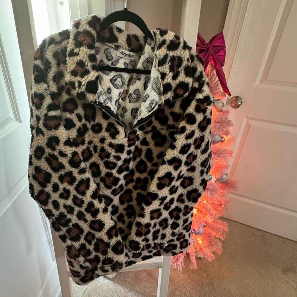 Cheetah - Leopard - Quarter Zip - Pullover